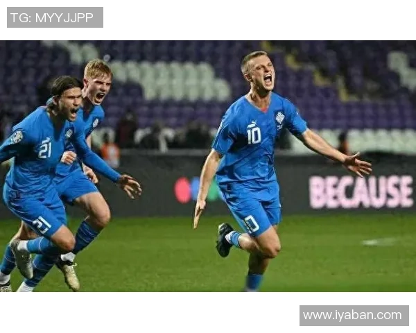 冰岛足球退役球星的辉煌历程与绿茵传奇故事再度回顾